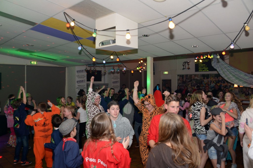 ../Images/Jeugddisco Beestenboel 274.jpg